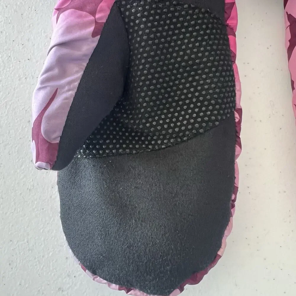 The North Face Girls Mossbud Swirl Mittens Floral Size XL Faux Fur Pink Lined